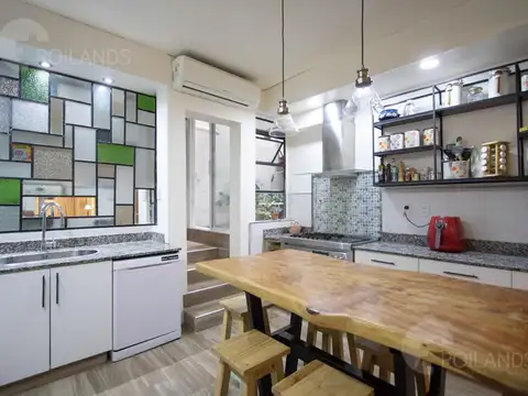 CASA PH 5 Ambientes Balvanera Abasto