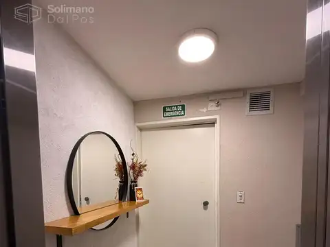 Oficina en Alquiler con 1 cochera