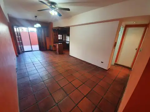 Departamento 2 Ambientes en Lanusita en ALQUILER