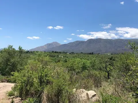 Terreno en Venta en San Esteban, USD 31.000