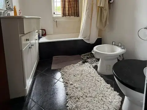 Depto Tipo Casa en Venta 40 años