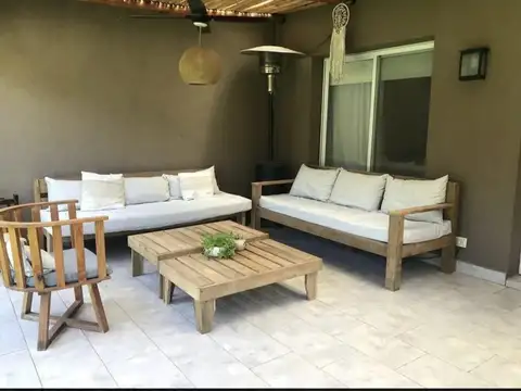 Casa venta 4 ambientes en Sausalito, Lote central de 1200 m2