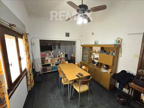 SE VENDE DPTO. CENTRICO PB c/Patio, 2 DORM. VT
