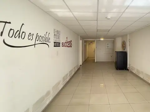 Oficina Monoambiente con 2 baños