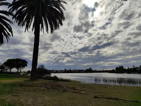 LOTE EXCLUSIVO AL AGUA EN LA ISLA – NORDELTA