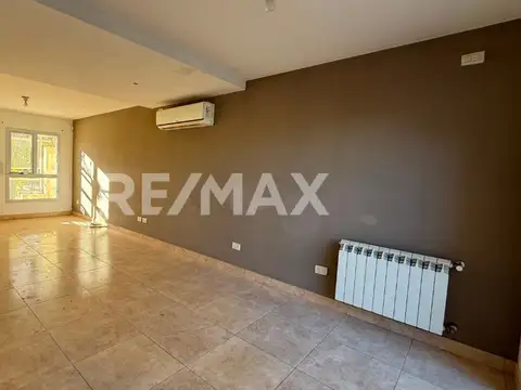 Depto Tipo Casa en Alquiler en Neuquen, $ 1.650.000