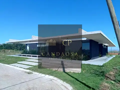 Hermoso Lote interno en Village Joven, Bella Vista.