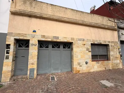 Depto Tipo Casa en Venta 35 años