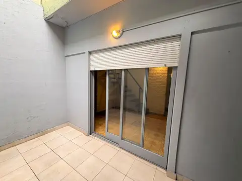 Depto Tipo Casa 2 ambientes con 1 baño