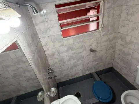 Depto Tipo Casa 2 ambientes con 1 baño
