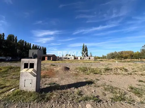 Venta de 2 Lotes juntos Barrio Cerrado Gardenia