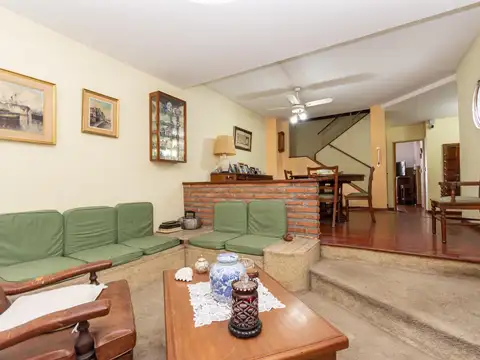 Casa en Venta en Olivos Maipú/Uzal, USD 349.000