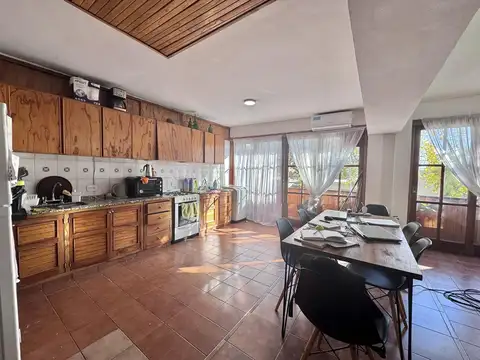 Damian hudson al 200