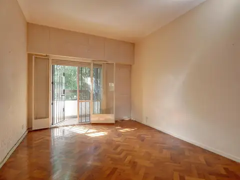 Venta Departamento 3 ambientes balcon  en San Cristobal OPORTUNIDAD