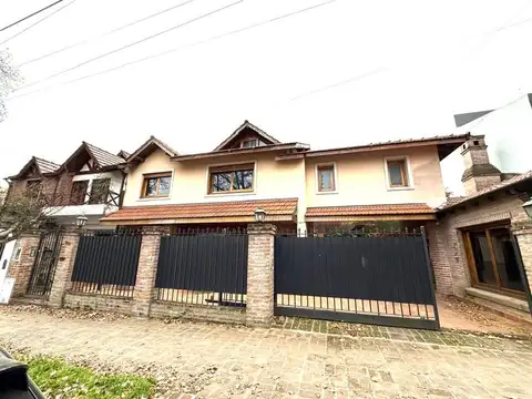 Casa en Alquiler de 6 dormitorios