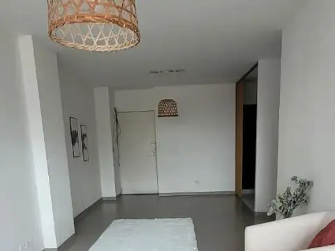 Departamento en Alquiler en Microcentro, $ 480.000