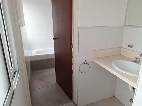 Alquiler Casa Duplex de 3 dormitorios, en La Carolina Golf Club