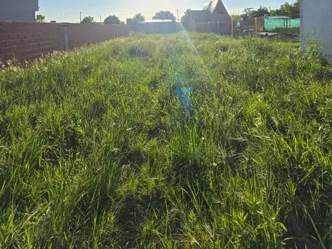 Terreno en Venta en Granadero Baigorria, USD 20.000