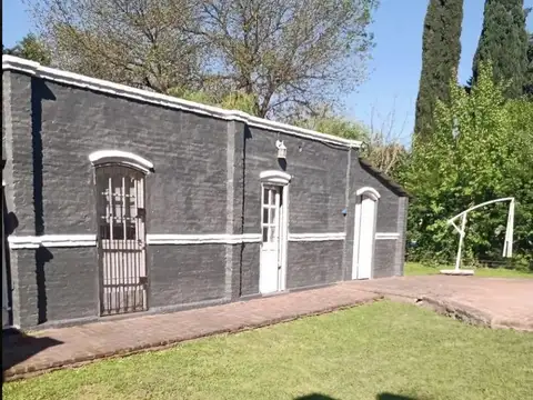Venta casa 5 ambientes C/ pileta y quincho -Tortuguitas