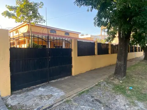 Balcarce 400