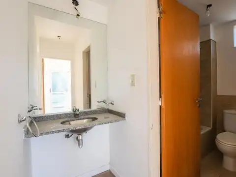 VENTA - Departamento 1 dormitorio balcón al frente - Pje. Storni Rosario