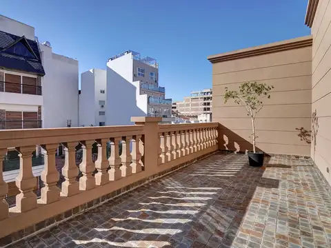ALQUILER CASA CABALLITO Con ASCENSOR