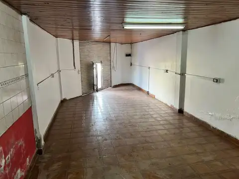 Local en Virrey Del Pino