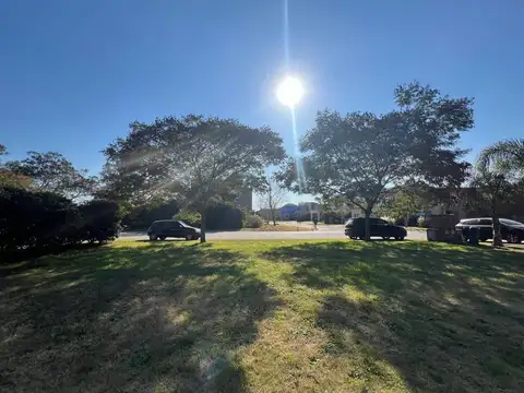 Terreno en Venta de 913,0 m2