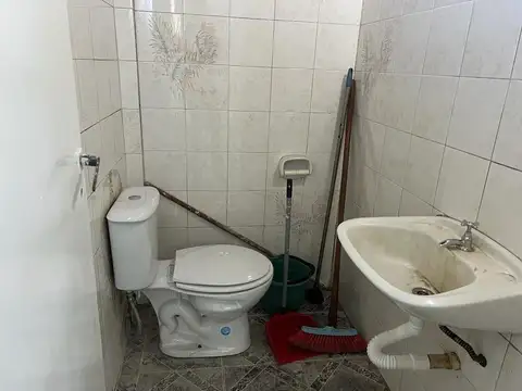 Local en Venta 40 años