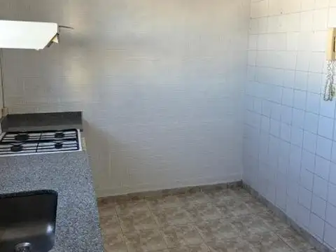 Balcón al frente, 3 amb. Apto Profesional y/o Vivienda