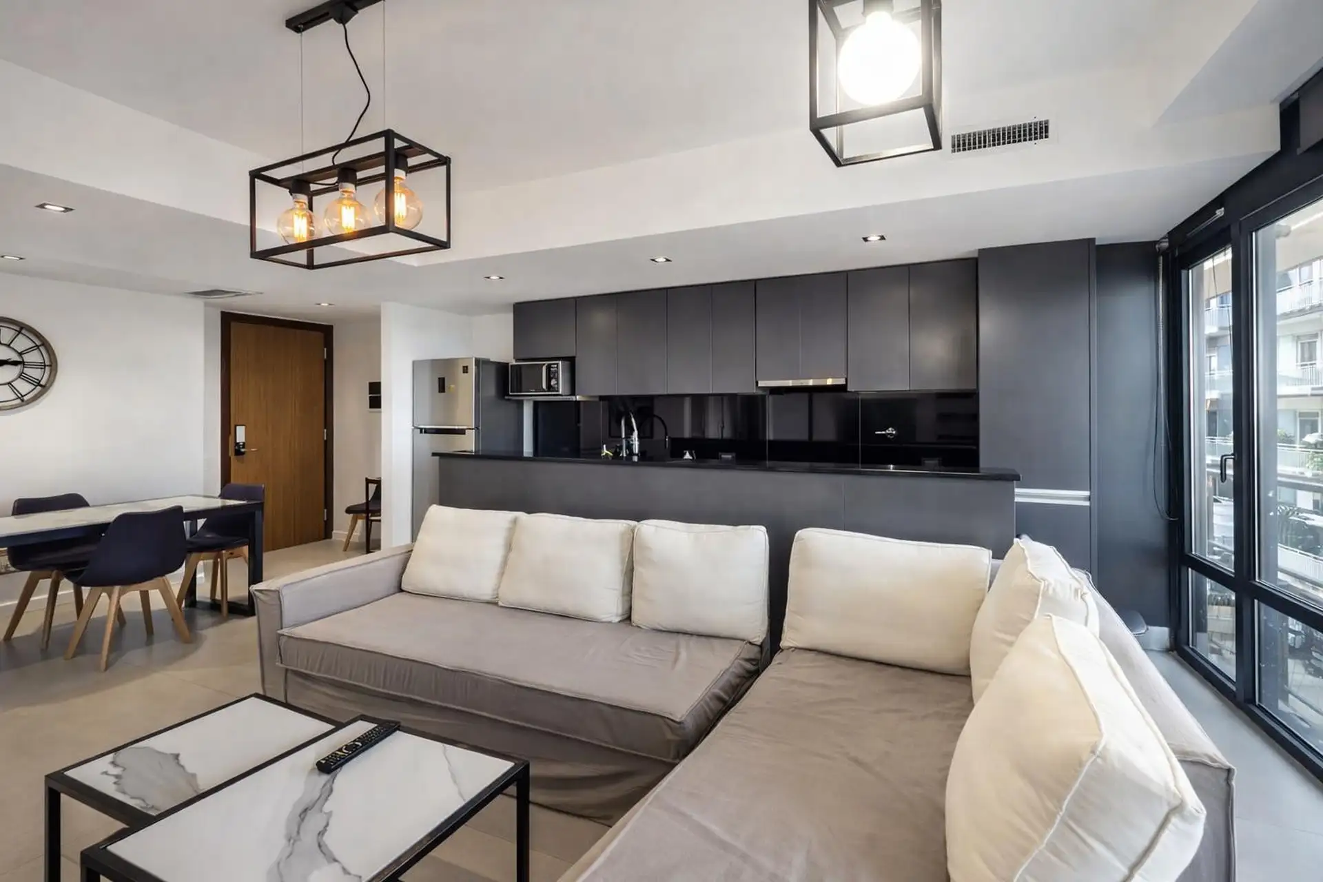 Depto 2 amb, 60m² con cochera y baulera — Malecón Varese