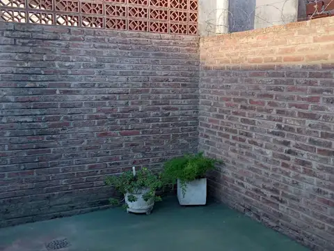 Depto Tipo Casa 3 ambientes con 1 baño