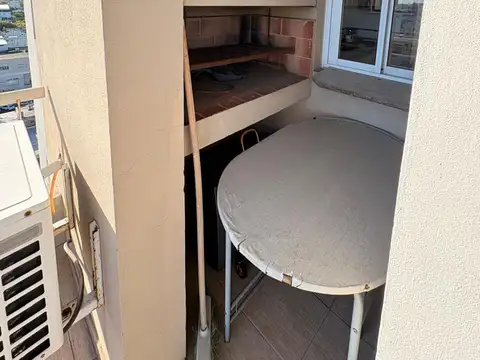 Oscar Salguero 2500, Piso 11