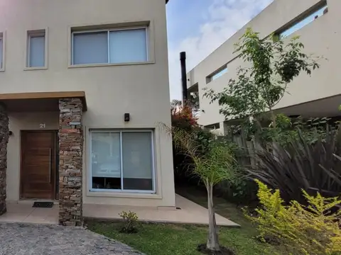 Altos De Hudson - Av Gutierrez 4800