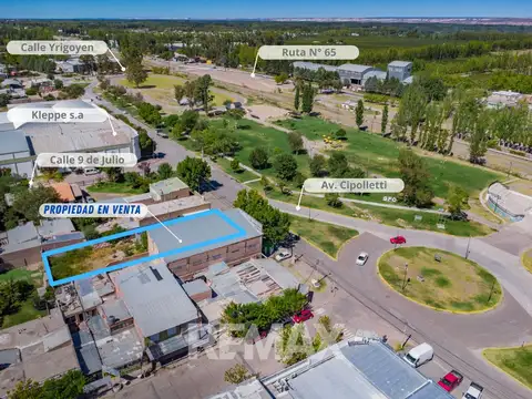 Local en Venta en General Fernandez Oro, USD 160.000