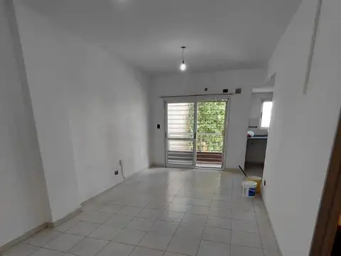 Rafaela 3800, Piso 2