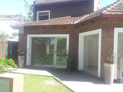 Local en Alquiler en Funes, Rosario