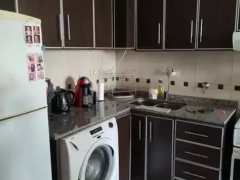 Departamento en Venta en Villa Luzuriaga, USD 49.000