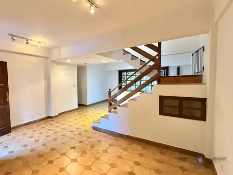 Casa en Venta en Parque Chacabuco, USD 290.000