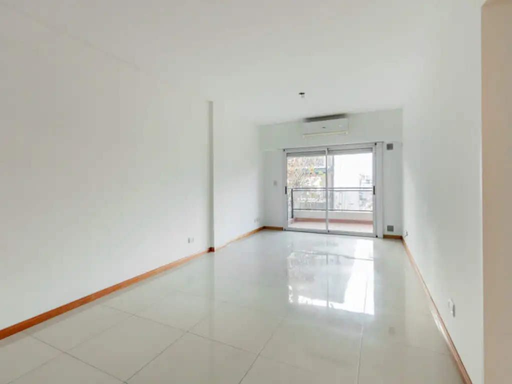 Colombres 1059 , Piso 6