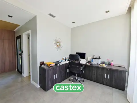 Casa en Venta en Countries y Barrios Cerrados en Ezeiza, USD 1.300.000