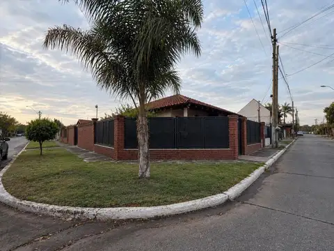 Chalet 3 ambientes en planta baja