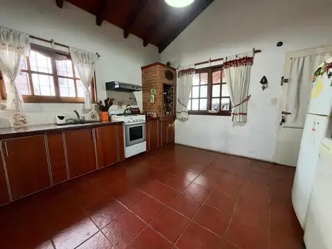 Casa en Venta en Castelar Sur, USD 93.000