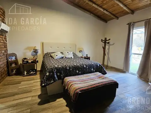 CALLE PUBLICA ENTRE YAPEYU Y PRIMEROS COLONOS