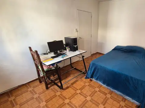 PLANTA ALTA 4 AMBIENTES 2 DORM TERRAZA CON ASADOR