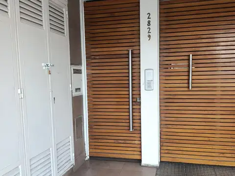 Florentino Ameghino 2800, Piso 1