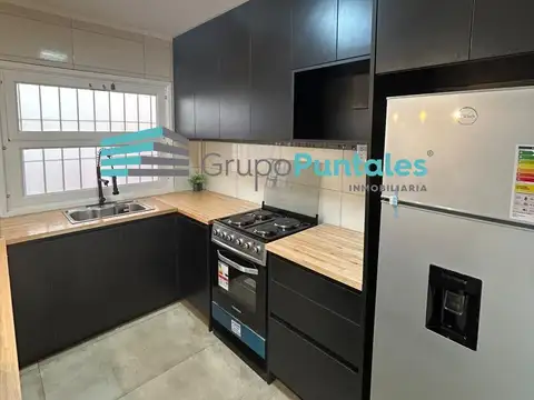 Depto Tipo Casa 4 ambientes con 2 baños