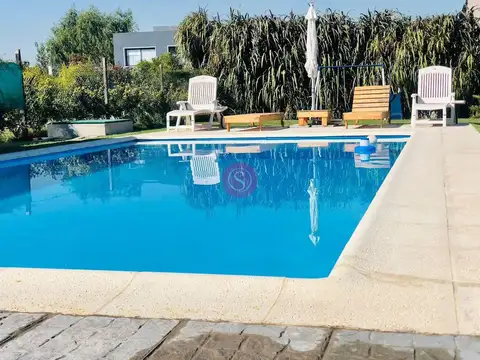 Casa 5 ambientes con 2 baños