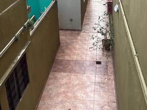 Depto Tipo Casa en Alquiler al Noreste