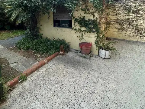 Depto Tipo Casa en Venta de 4 dormitorios